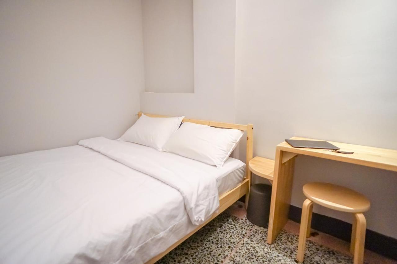 World Inn 窩二樓小客棧民宿 Hualien City Exterior foto